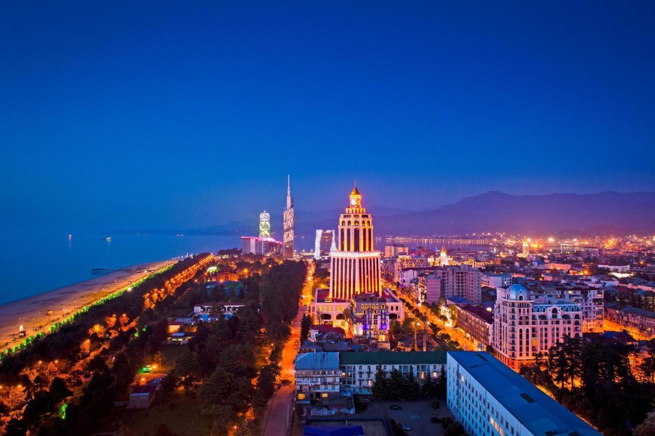 Orbi City In Batumi Eksteriør billede