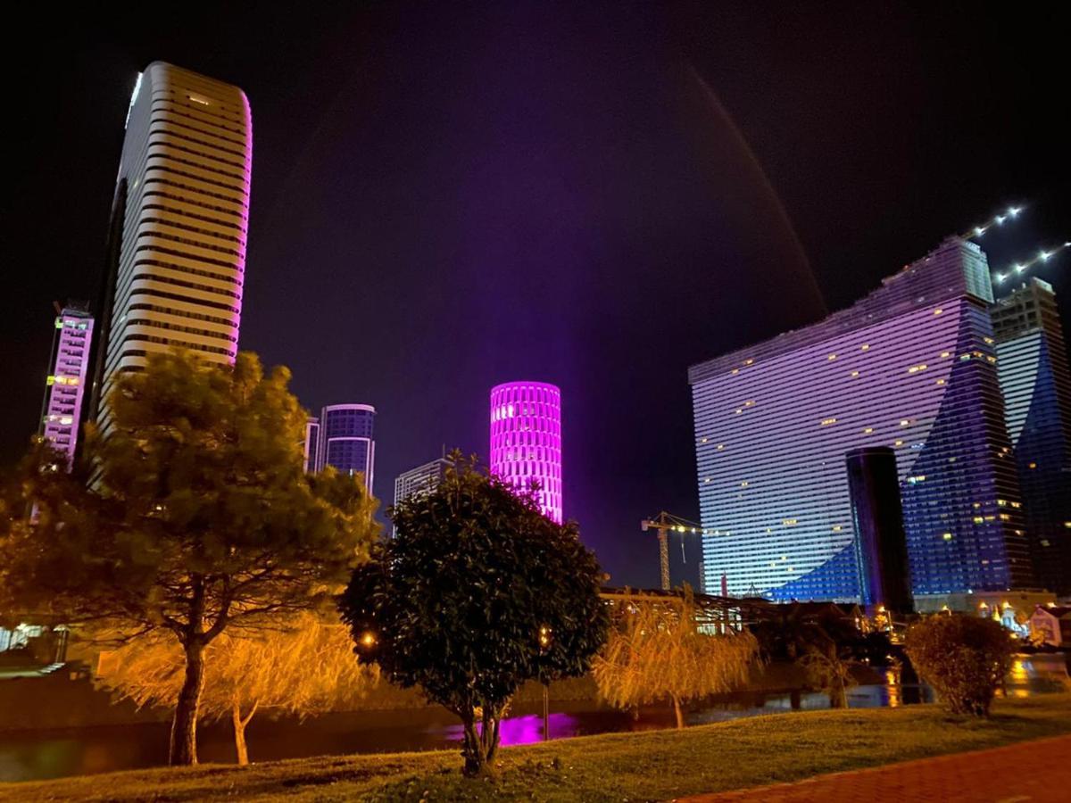 Orbi City In Batumi Eksteriør billede