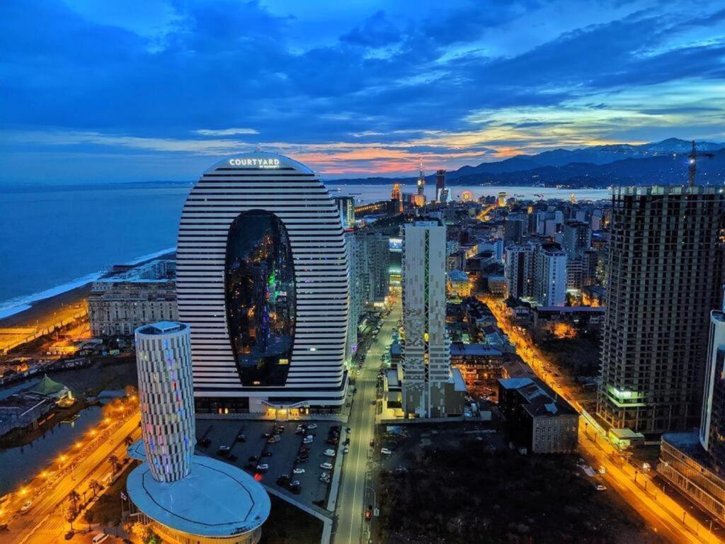 Orbi City In Batumi Eksteriør billede